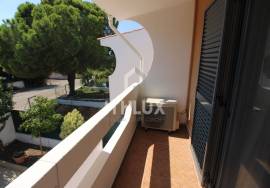 3 + 1 bedroom apartment with basement with garage and patio, in Gambelas - Faro - Algarve 3 + 1 bedroom apartment with basement with garage and patio, in Gambelas - Faro - Algarve