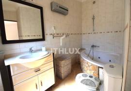 3 + 1 bedroom apartment with basement with garage and patio, in Gambelas - Faro - Algarve 3 + 1 bedroom apartment with basement with garage and patio, in Gambelas - Faro - Algarve