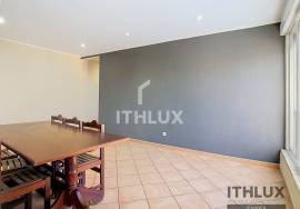 2 Bedroom Apartment in Central Location – Estremoz