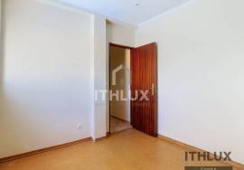 2 Bedroom Apartment in Central Location – Estremoz