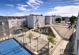 2 Bedroom Apartment in Central Location – Estremoz