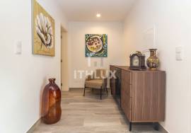 3 bedroom villa with pool and garden