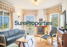 Villa with pool and sea views in Algarrobo Villa with pool and sea views in Algarrobo