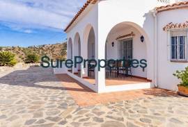Villa with pool and sea views in Algarrobo Villa with pool and sea views in Algarrobo
