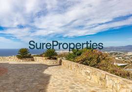Villa with pool and sea views in Algarrobo Villa with pool and sea views in Algarrobo