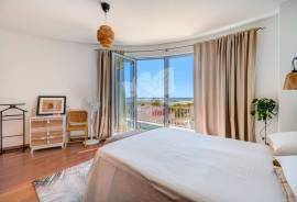 3-Bedroom Townhouse for Sale in Fuseta with Sea Views, Garden & Jacuzzi