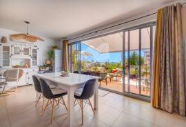 3-Bedroom Townhouse for Sale in Fuseta with Sea Views, Garden & Jacuzzi