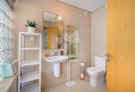 3-Bedroom Townhouse for Sale in Fuseta with Sea Views, Garden & Jacuzzi