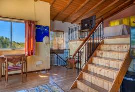 Characterful 4 or 5 Bedroom detached Villa Near Fuseta.