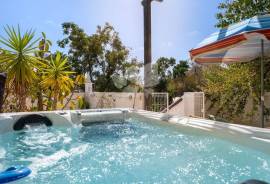 3 bedroom villa with garden plot of c.1100 m2 near to Fuseta, East Algarve 3 bedroom villa with garden plot of c.1100 m2 near to Fuseta, East Algarve