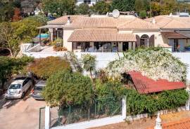 3 bedroom villa with garden plot of c.1100 m2 near to Fuseta, East Algarve 3 bedroom villa with garden plot of c.1100 m2 near to Fuseta, East Algarve