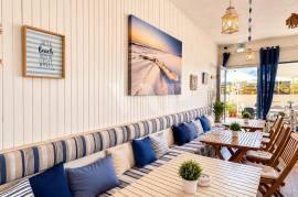 Commercial Space with Terrace on the Quarteira Promenade, Oceanfront Commercial Space with Terrace on the Quarteira Promenade, Oceanfront