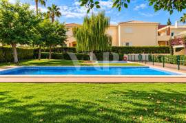 2+1 Bedroom Apartment with Direct Golf View, Vilamoura 2+1 Bedroom Apartment with Direct Golf View, Vilamoura