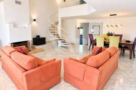 2+1 bedroom villa for sale in Vilamoura 2+1 bedroom villa for sale in Vilamoura