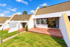 2+1 bedroom villa for sale in Vilamoura 2+1 bedroom villa for sale in Vilamoura