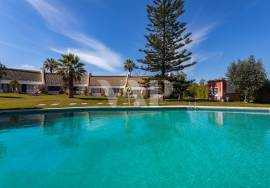 2+1 bedroom villa for sale in Vilamoura