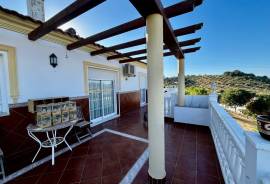 Chalet Remedios Country Property