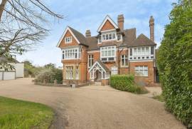 Stunning 2 Bed Apartment for Sale In Royal Tunbridge Wells Kent United Kingdom Stunning 2 Bed Apartment for Sale In Royal Tunbridge Wells Kent United Kingdom