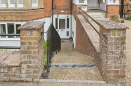 Stunning 2 Bed Apartment for Sale In Royal Tunbridge Wells Kent United Kingdom Stunning 2 Bed Apartment for Sale In Royal Tunbridge Wells Kent United Kingdom