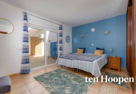 Contemporary Coastal Living with Panoramic Ocean Views, Praia da Luz Contemporary Coastal Living with Panoramic Ocean Views, Praia da Luz