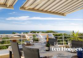 Contemporary Coastal Living with Panoramic Ocean Views, Praia da Luz Contemporary Coastal Living with Panoramic Ocean Views, Praia da Luz