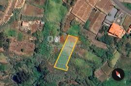 Land located in Canhas, in a privileged position on the cliff, providing a stunning panoramic view of the ocean and the surrounding landscape.