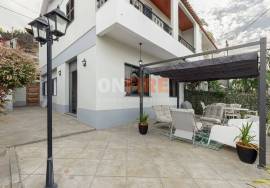 4 bedroom villa with sea view in Santa Luzia, Funchal 4 bedroom villa with sea view in Santa Luzia, Funchal