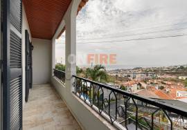 4 bedroom villa with sea view in Santa Luzia, Funchal 4 bedroom villa with sea view in Santa Luzia, Funchal
