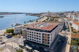 Wake up every day with Rio at your feet! Splendid T3 with large balconies and parking.