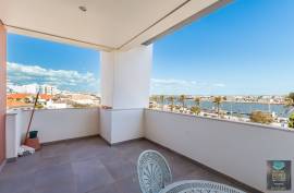 Wake up every day with Rio at your feet! Splendid T3 with large balconies and parking.