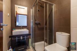 Wake up every day with Rio at your feet! Splendid T3 with large balconies and parking.