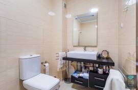 Wake up every day with Rio at your feet! Splendid T3 with large balconies and parking.