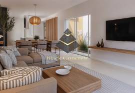 3-bedroom house with private swimming pool in Algarve 3-bedroom house with private swimming pool in Algarve