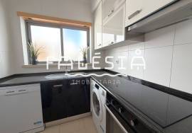 SEMI-DETACHED HOUSE WITH HUGE GARAGE (35 sqm)