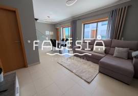 SEMI-DETACHED HOUSE WITH HUGE GARAGE (35 sqm)