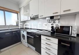SEMI-DETACHED HOUSE WITH HUGE GARAGE (35 sqm)