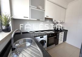 SEMI-DETACHED HOUSE WITH HUGE GARAGE (35 sqm)