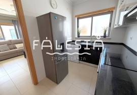SEMI-DETACHED HOUSE WITH HUGE GARAGE (35 sqm)