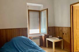 A Cute Stone Village House To Refresh With 2 Bedrooms In A Lively Village.