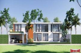 Modern Five Bedroom Pool Villa Project 5 Minutes from Bang Tao Beach in Cherng Talay