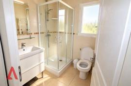 4 room, 125m2 House for sale in Herepian - 290 000 € * 4 room, 125m2 House for sale in Herepian - 290 000 € *