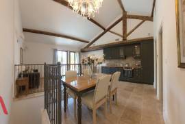 3 room, 100m2 Stone house for sale in Saint genies de fontedit - 299 000 € * 3 room, 100m2 Stone house for sale in Saint genies de fontedit - 299 000 € *