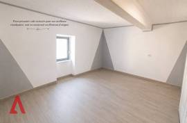 6 room, 121m2 House for sale in Roujan - 120 000 € * 6 room, 121m2 House for sale in Roujan - 120 000 € *