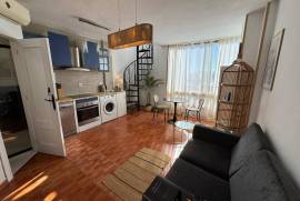 listing listing