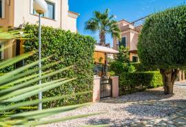listing listing