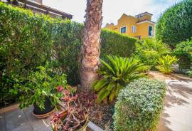 listing listing