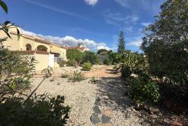 listing listing