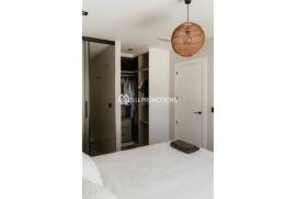 listing listing