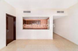 1 BEDROOM | FOR FAMILY | 2 WASHROOM |