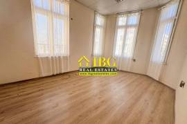Office for Rent in the Center of Ruse – Aristocratic Building
